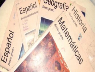 Comisión revisora de libros de texto