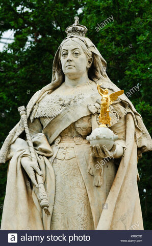 Se retira la estatua de la reina Victoria