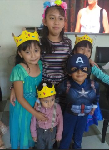 Jugar con mis primas