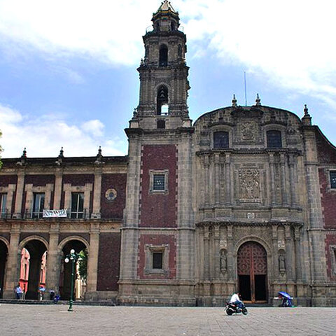 El Hospital del Divino Salvador