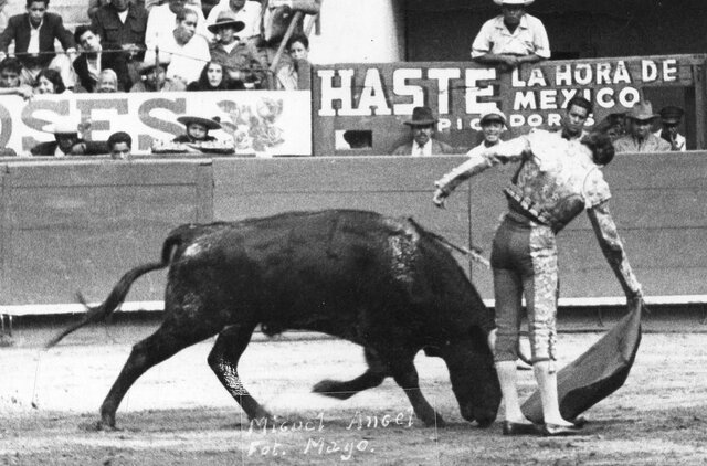 Transmisión de la primera corrida de toros por Canal 4.