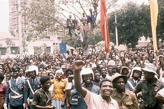 INDEPENDENCIA DE ANGOLA