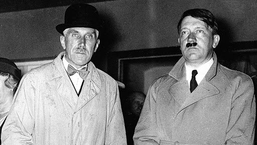 Von Papen's Deal With Hitler