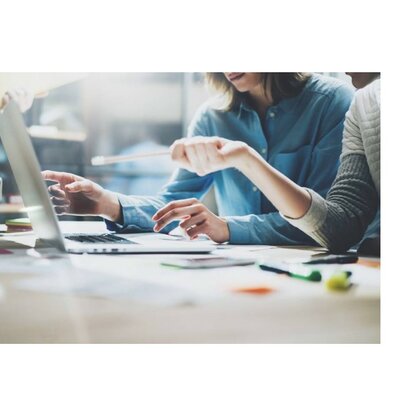 Timeline: Linha do tempo online sobre EaD e TICs