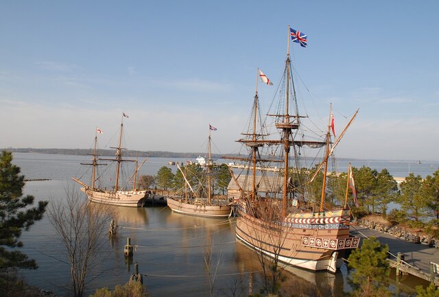 English Settlers settle in Jamestown