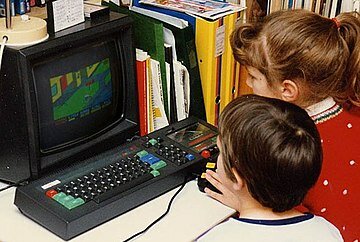 LA COMPUTADORA EN LA EDUCACION