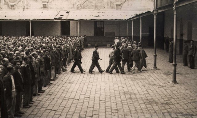 S'integra a la residencia Francesa.