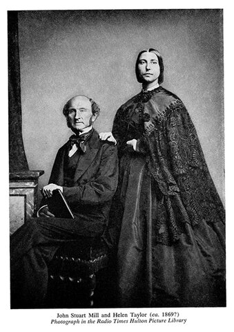 Primera petición a favor del voto femenino