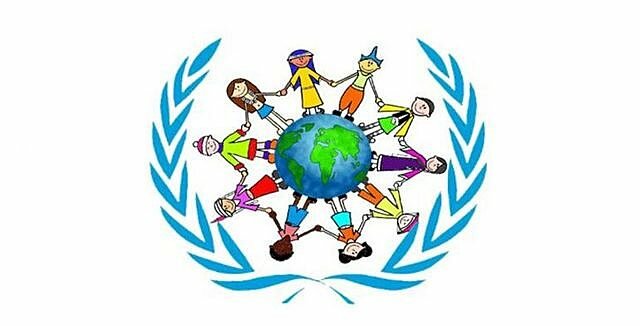 Cumbre Mundial en favor de la Infancia. Conferencia Mundial sobre la Educación para Todos. Tercera Conferencia de las Naciones Unidas sobre los Países Menos Adelantados.