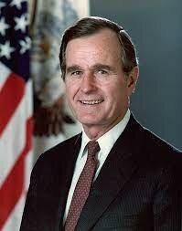 George H.W. Bush inicia la 41º presidencia de EEUU