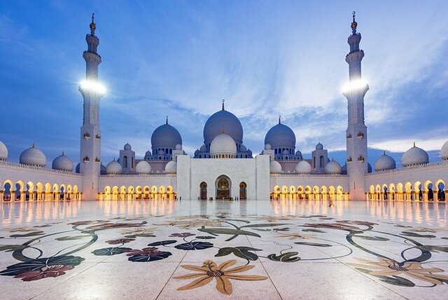 Sheikh Zayed Grand Mosque: The purpose of the Sheikh Zayed Grand Mosque was to become the main mosque of the UAE and a landmark for the country.
