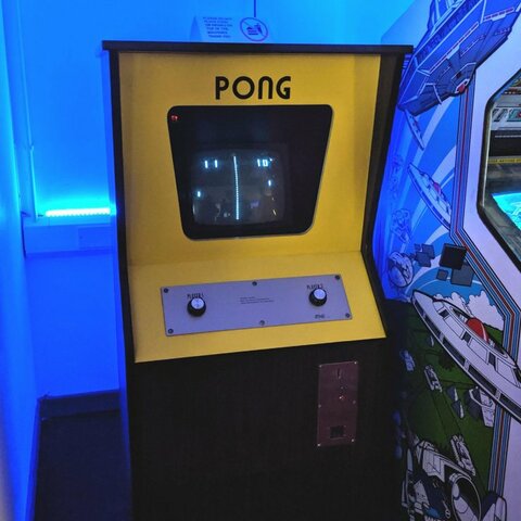 Atari's PONG