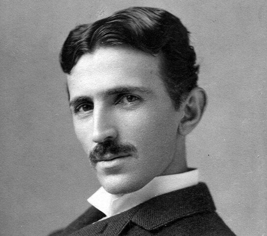 Nacimiento de Nikola Tesla