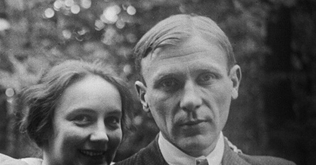 Л.Е. Белозерская