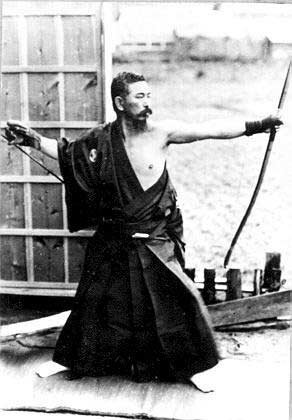 Honda Toshizane crea la escuela Honda Ryu