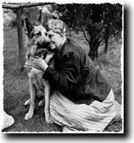 Hellen Keller Passes away!