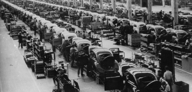 El presidente Adolfo López Mateos promulga, decreto para la integración de la industria de fabricación de automóviles