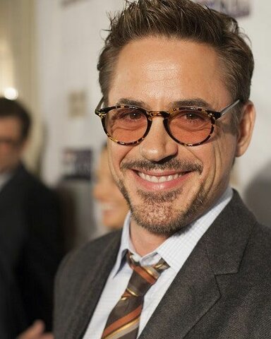 Nació Robert John Downey Jr (IRON MAN)