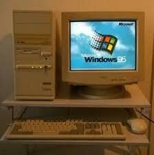 Windows 95 Desktop Computer