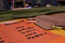 Los maorí demanda educación en su lengua.