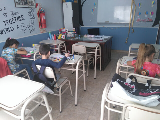 Ho cominciato a lavorare come professora d'inglese.