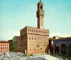 La piazza del comune di Firenze