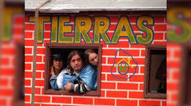 Timeline: La vivienda Uy