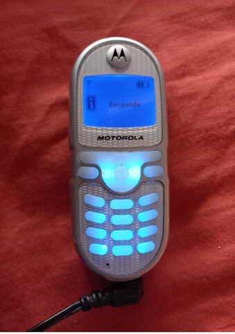 Mi primer celular con mensaje de texto