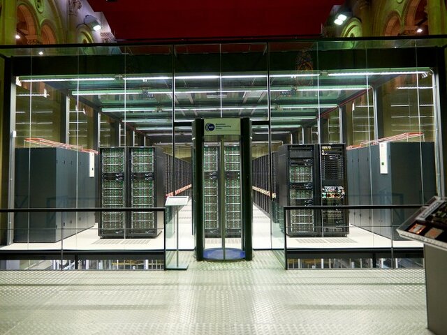 Inauguració Supercomputador Marenostrum a Barcelona