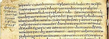 Aparece la escritura semiuncial