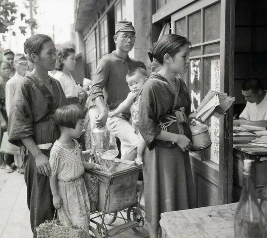 Posguerra Occidente y Japón