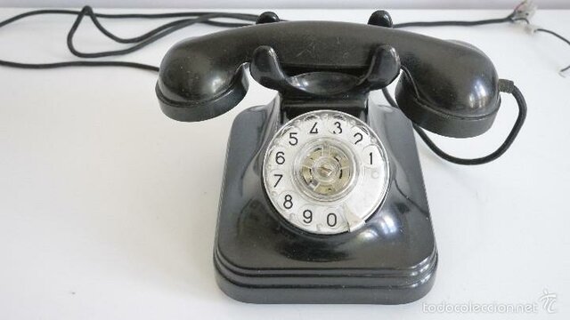 Teléfono de baquelita (Modelo 5523-EZ)