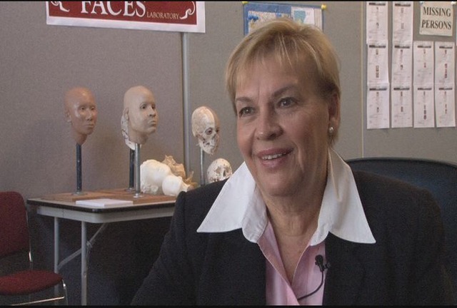 Mary Manhein arrives