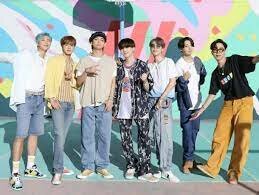 Primer sencillo en inglés "Dynamite"