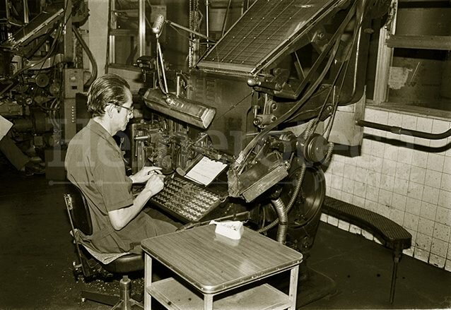 Cierre de las imprentas y primeros choques