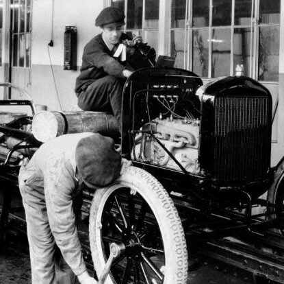 REVOLUCIÓN INDUSTRIAL