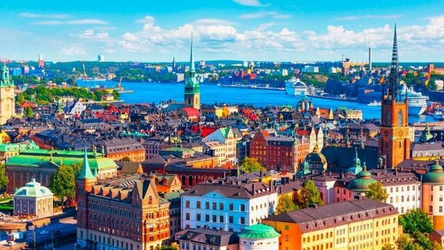 Va viatjar a Suècia