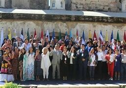 Ruta hacia el Pluralismo