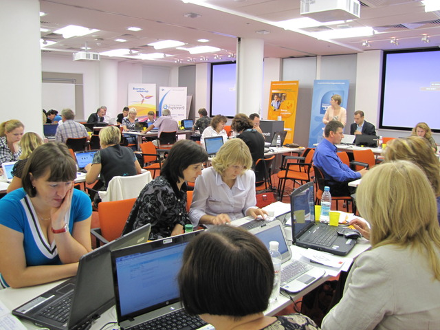 Учителі в онлайні