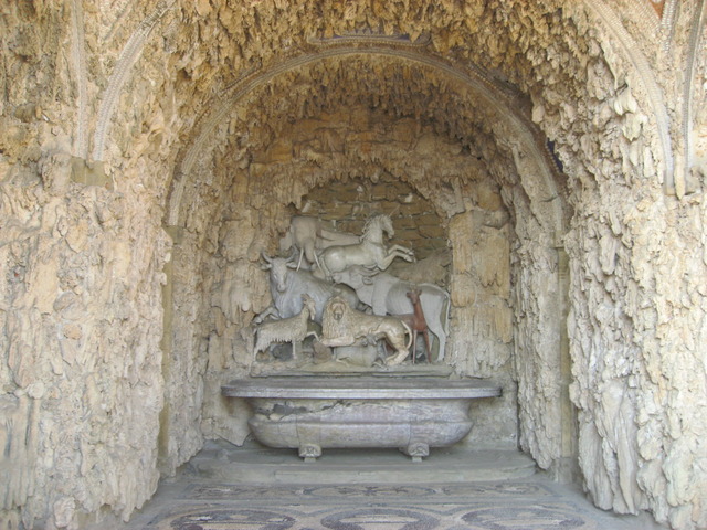 Grotto of the Animals by Tribolo, Piero da San Casciano. Medici Villa at Castello.