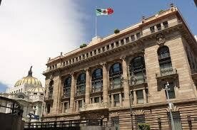 Se reconoce la existencia de bancos en México.