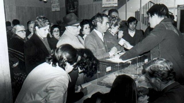 1988 Ruta hacia el Pluralismo