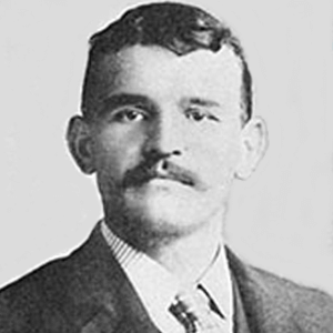 Primer vuelo tripulado.