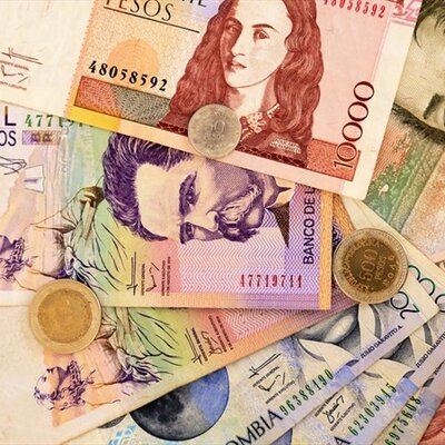 Timeline: Linea de tiempo de el dinero  (MANUEL CAMARGO BAENA)