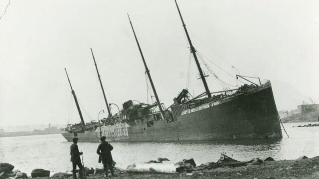 French munitions ship collides with a Belgian relief ship