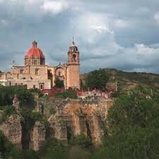 La Valenciana (en Guanajuato) se convierte en la mina mas productiva del mundo (1770)