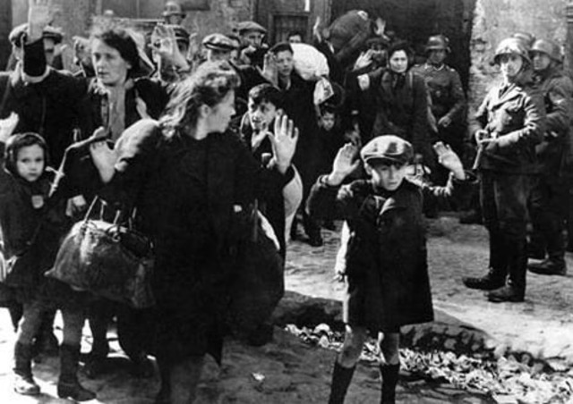 Jewish uprising in warsaw ghetto