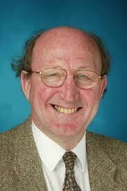 MacCormick rechaza, por una parte, hablar de argumentos de autoridad