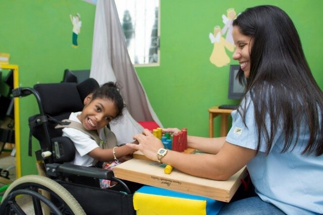 Creación de la Asociación Dominicana de Rehabilitación (ADR)