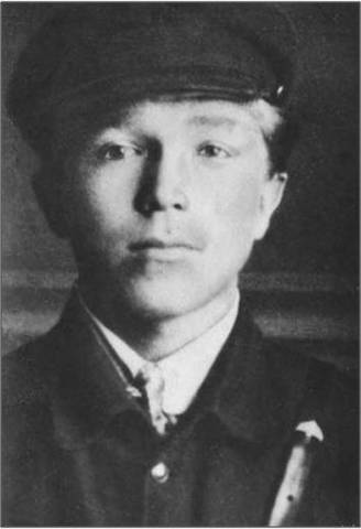 Исключен из техникума и из комсомола по ложному обвинению